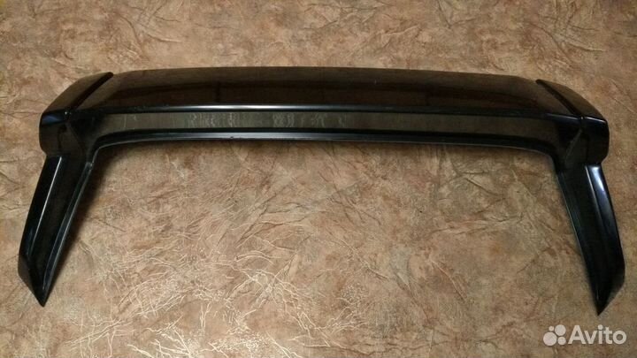 Renault Duster Спойлер Чистое Стекло