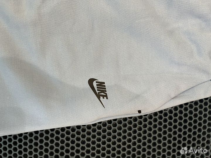 Шорты nike tech fleece