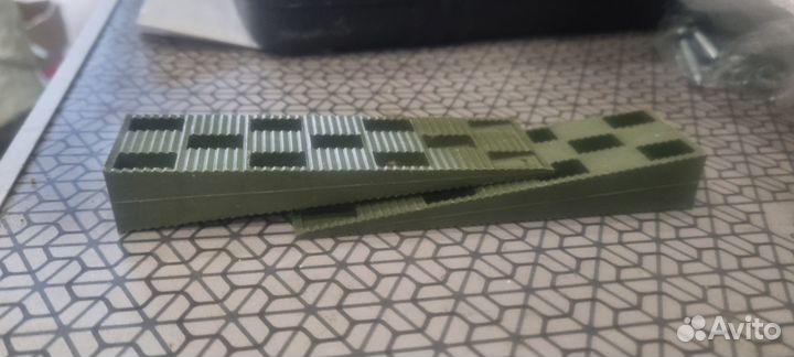 Клин монтажный