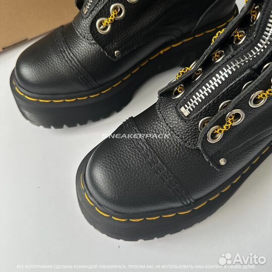 Dr Martens Moreno