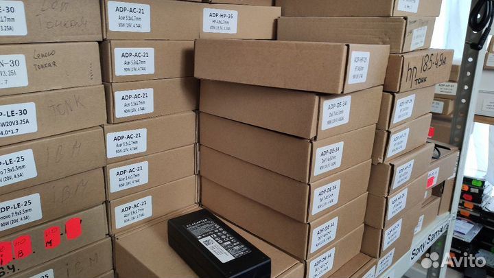 Адаптер питания для ноутбука фирменный, новый