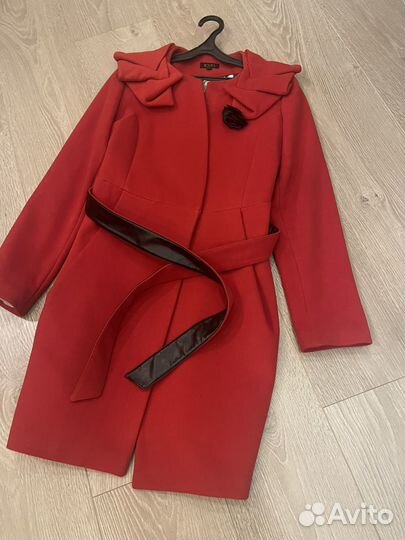 Пальто женское 42 размер