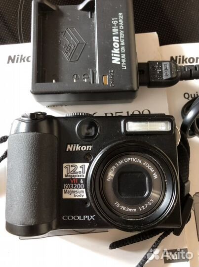 Компактный фотоаппарат nikon