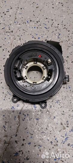 Подрулевой шлейф BMW 1 серии E87 81