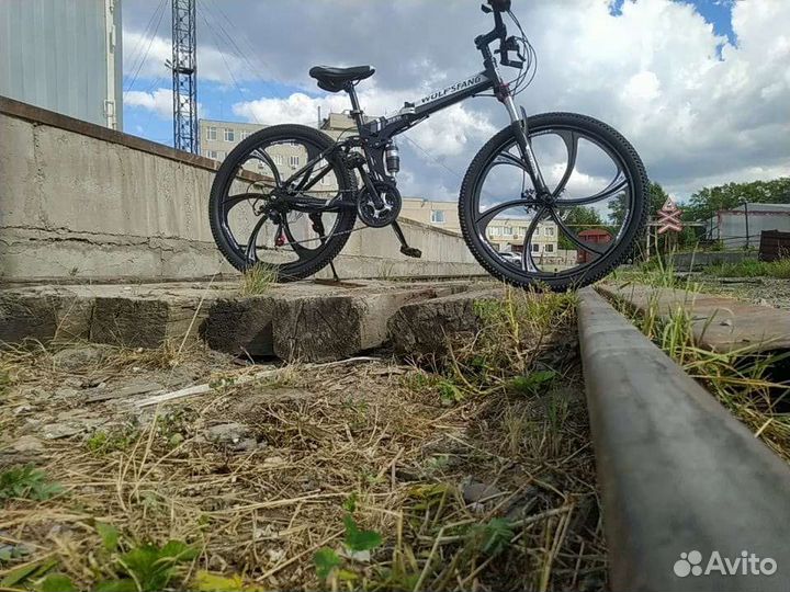 Велосипед на литых дисках 26