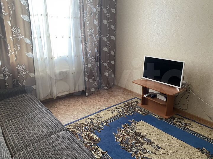 2-к. квартира, 56 м², 9/9 эт.