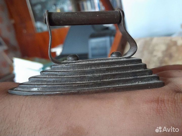 Старый утюг игрушка СССР