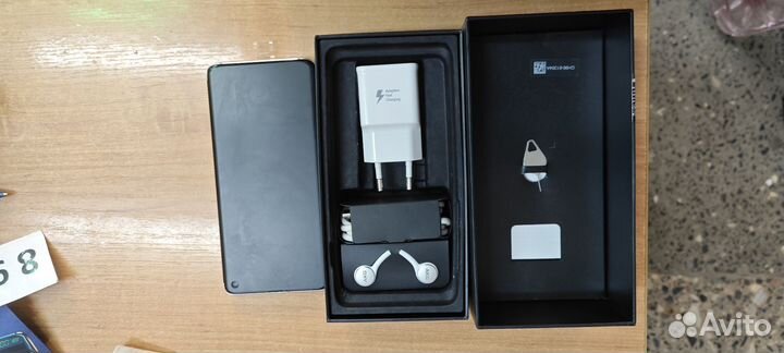 Samsung S10