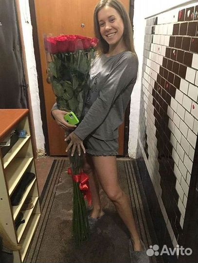 Высокие розы Доставка цветов