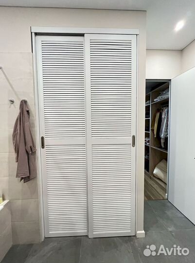 Жалюзийные двери