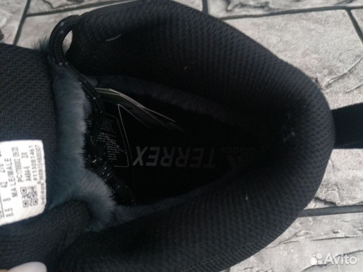 Зимние кроссовки adidas terrex высокие р2