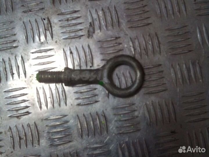 Буксировочный крюк на форд транзит