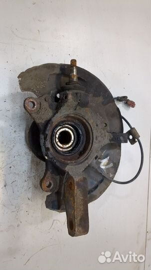 Ступица (кулак, цапфа) правая передняя Subaru Forester (S11)