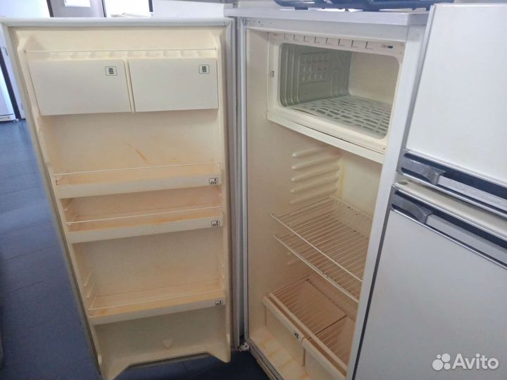 Холодильник Полюс 140 см