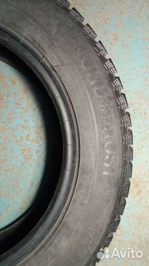 Gislaved Nord Frost 200 SUV 235/60 R18 107T