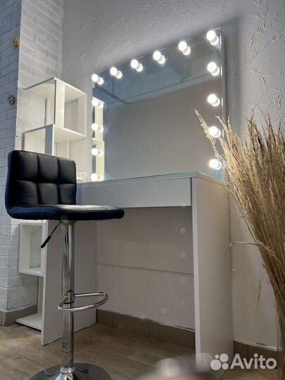 Аренда места для бровиста визажиста стилиста