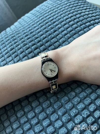 Часы Swatch lB160G женские