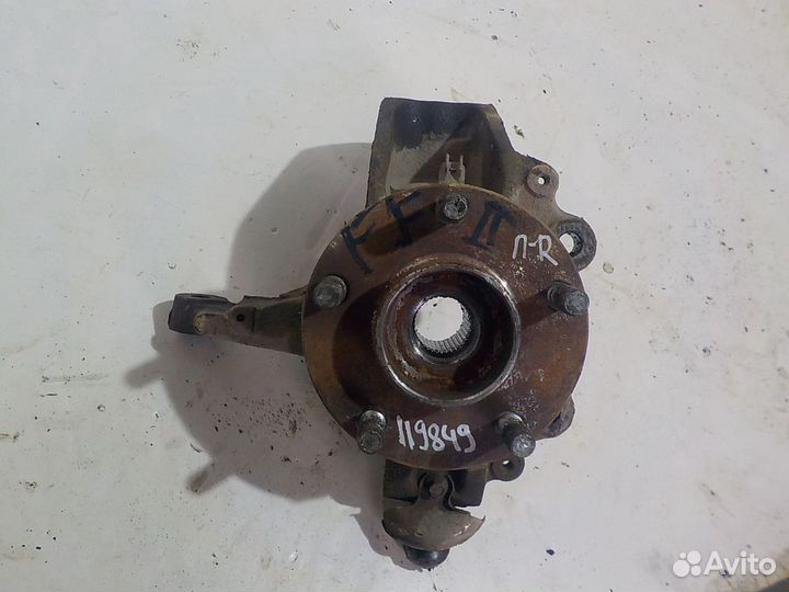 Кулак поворотный передний правый Ford Focus 2