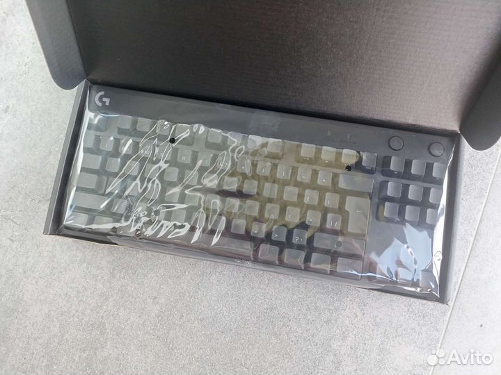 Игровая клавиатура Logitech G Pro (GX Blue)