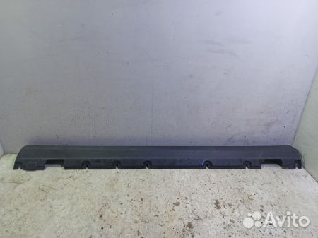 Накладка на левый порог