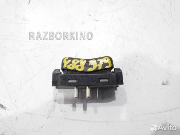 Кнопка обогрева заднего стекла