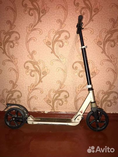 Складной самокат с амортизаторами