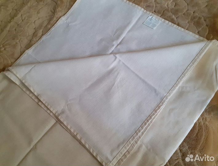 Дорожки, салфетки на стол и клеенка