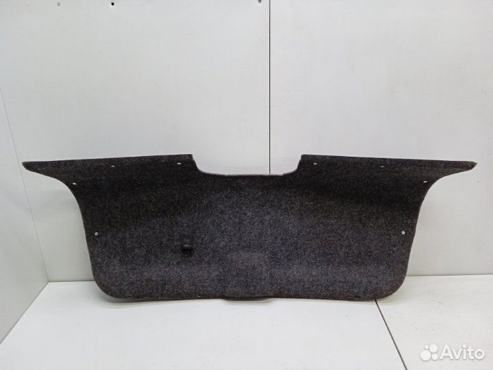 Обшивка двери багажника Skoda Rapid 1.6 2015