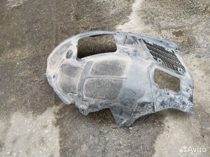 Подкрылок передний левый Bmw 7 G11 2018
