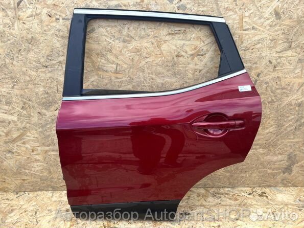 Задняя левая дверь Ниссан Кашкай джи 11