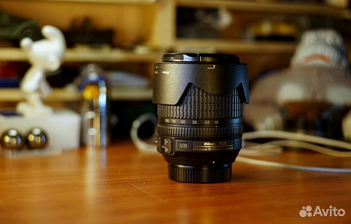 Nikon 18-105mm f/3.5-5.6G AF-S DX VR Nikon