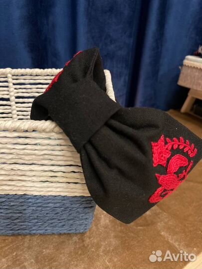 Ободок с вышивкой ручной работы