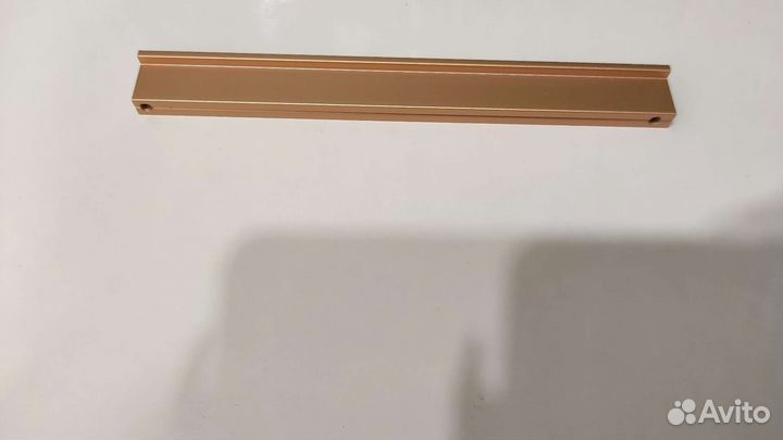 Мебельные ручки