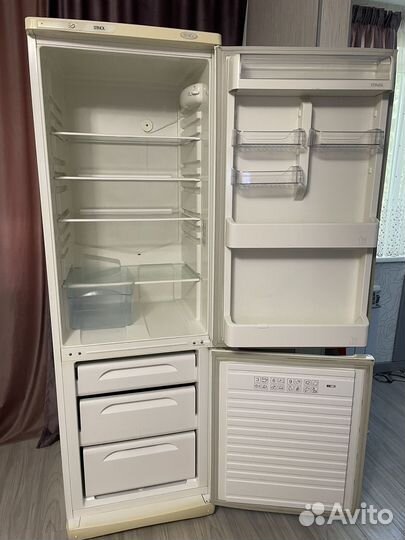 Холодильник бу stinol