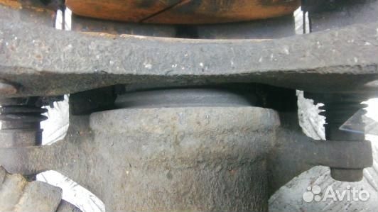 Суппорт тормозной передний правый hyundai IX35 1