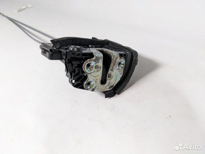 Замок двери задний правый Kia Rio G4FG 2019