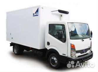 Водитель на своем Рефрижераторе