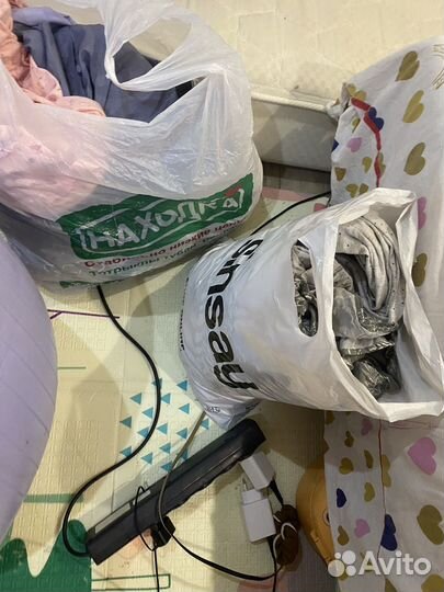 Два пакета женской одежды 46