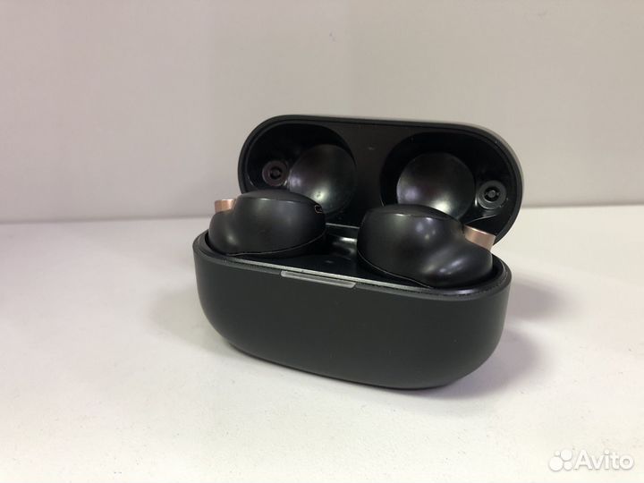 Наушники Sony WF-1000xm4