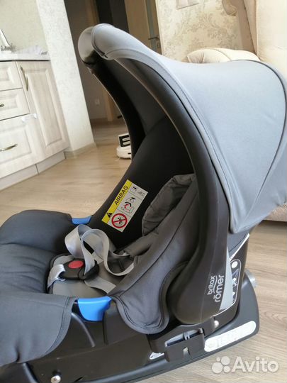 Автолюлька Britax с базой isofix