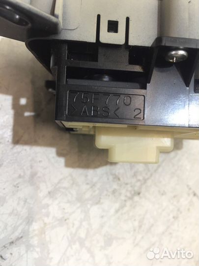 Кнопка (E C O N ormal S port) (Lexus ES)