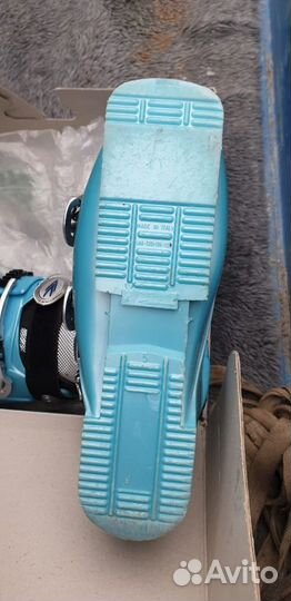 Горнолыжные ботинки