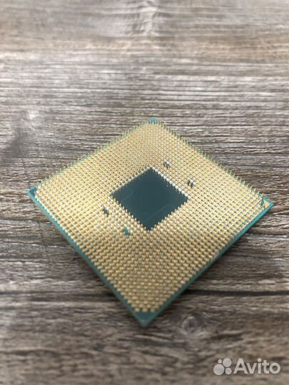 Процессор Ryzen 5 2400g