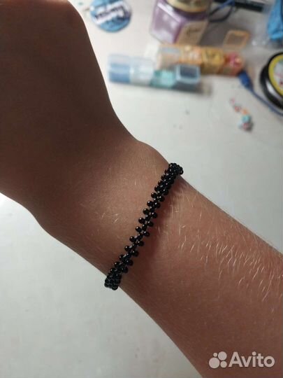 Украшения браслет из бисера