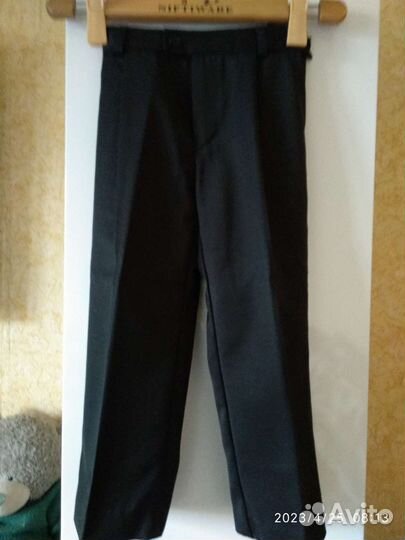 Костюм тройка на мальчика 104