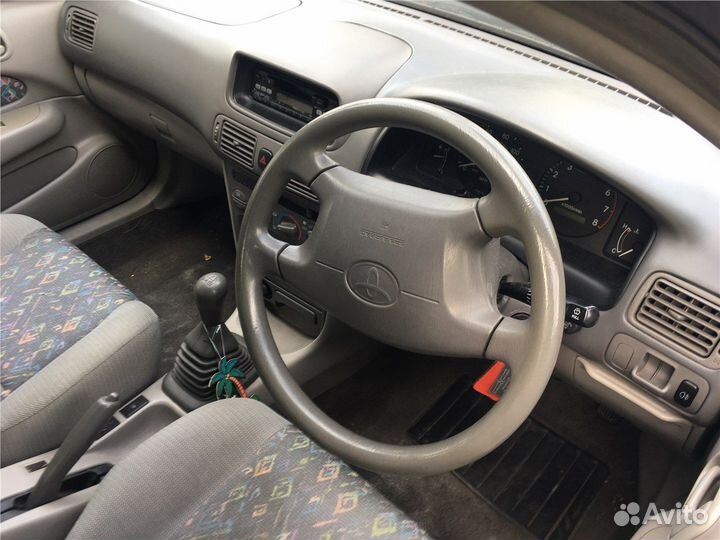 Разбор на запчасти Toyota Corolla E11