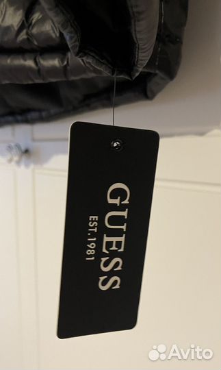 Пуховик guess оригинал
