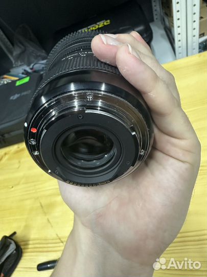 Объектив Sigma 18-35mm f1.8 canon EF