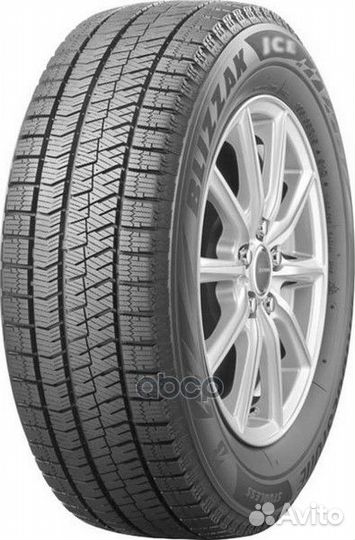 Bridgestone Blizzak Ice 225/45 R17