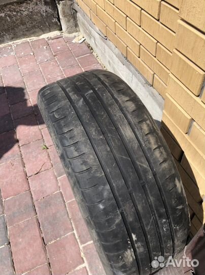 Kumho Ecsta HS51 225/50 R17